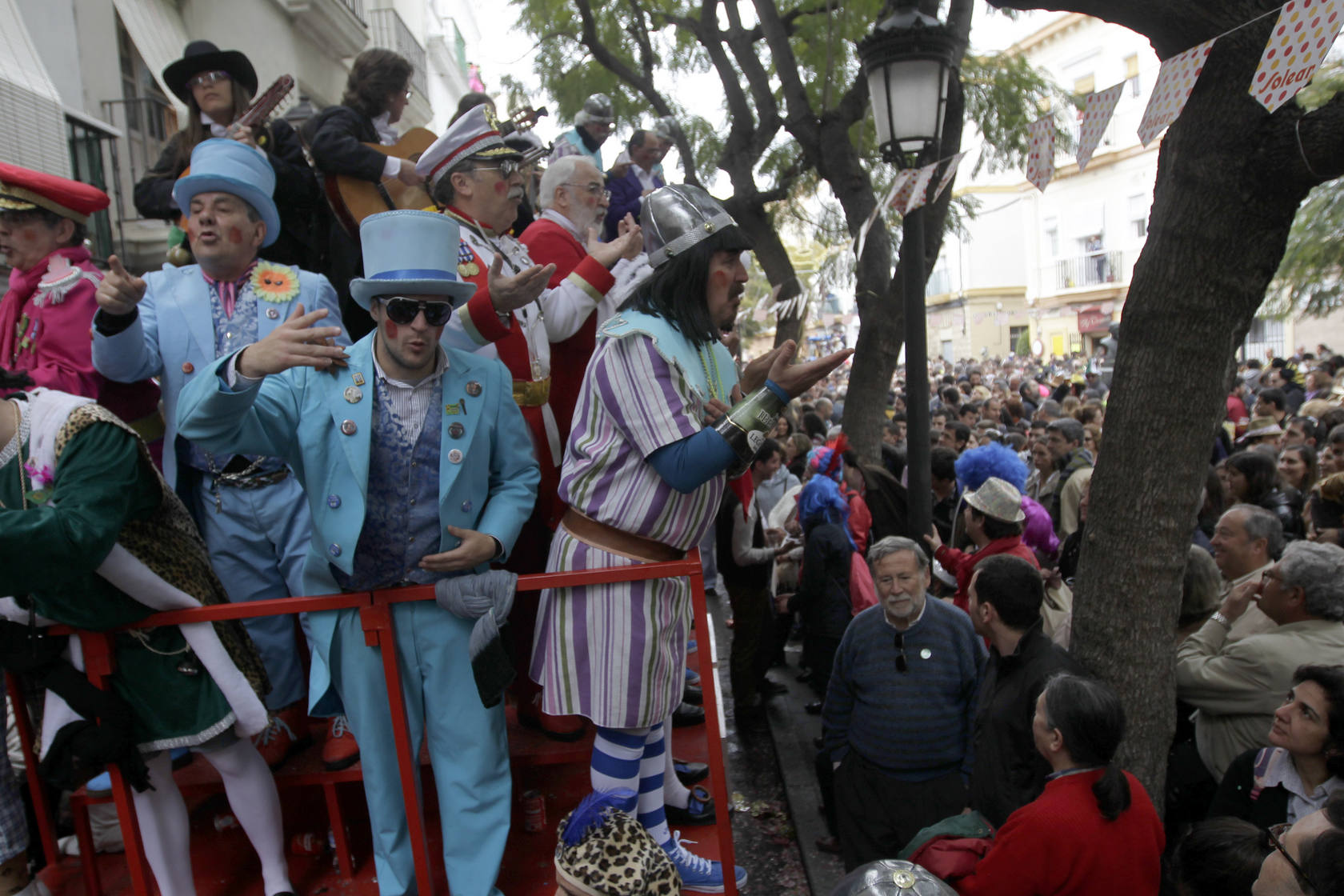 Carrusel de coros en el Mentidero - Segundo fin de semana de Carnaval 2013