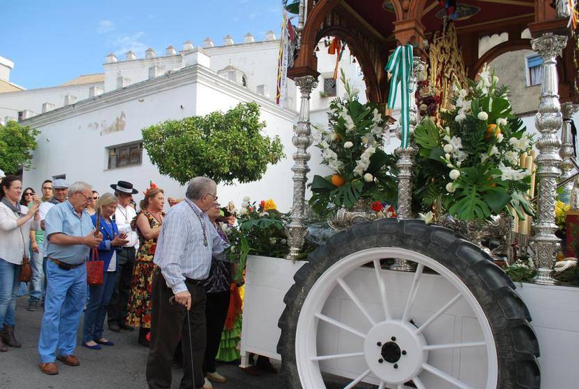 Salida de la Hermandad del Rocío de Arcos hacia la Aldea