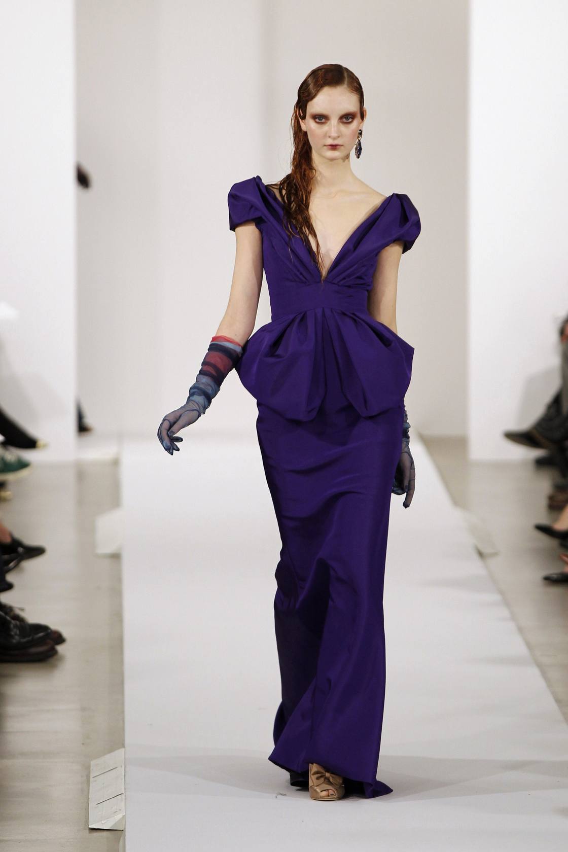 Óscar de la Renta se exhibe en Nueva York