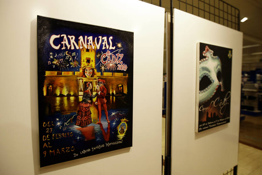 Carteles de Carnaval en el Corte Inglés