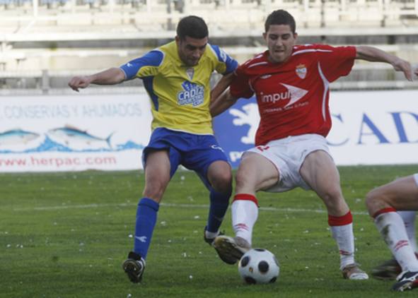 C�diz CF 1-0 Racing Portuense