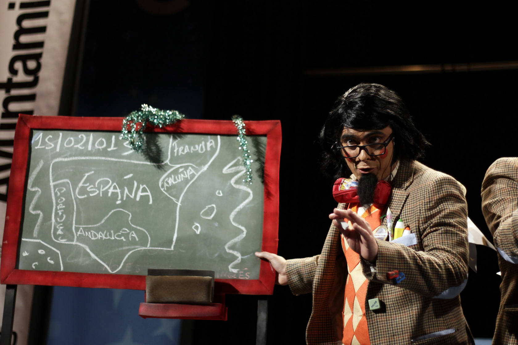 Chirigota Los auténticos tíos de la tiza - Semifinales del Carnaval de Cádiz 2013