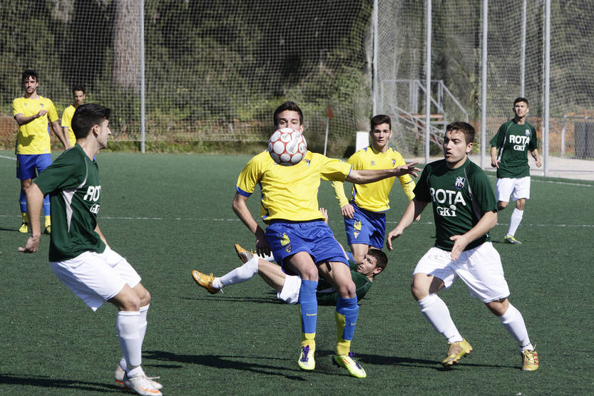 Balón de Cádiz - Rota (6-0)