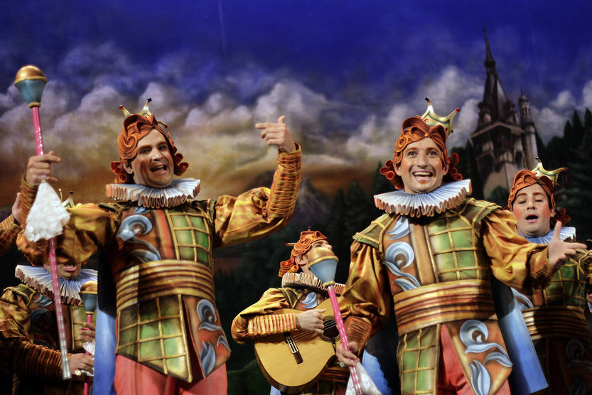 El Rey Burlón - Semifinales Carnaval de Cádiz 2013