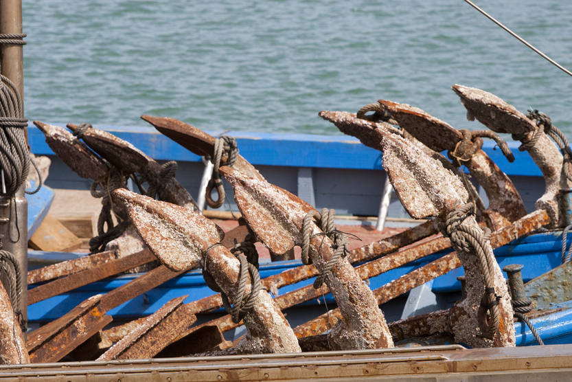 Las almadrabas se preparan para la temporada de pesca del atún