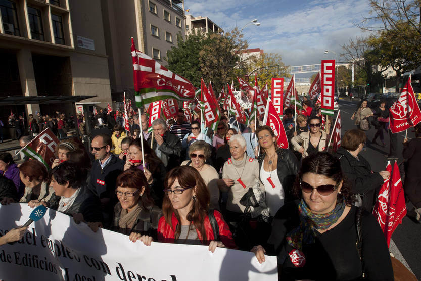 Las limpiadoras de la provincia reclaman en la calle un convenio justo